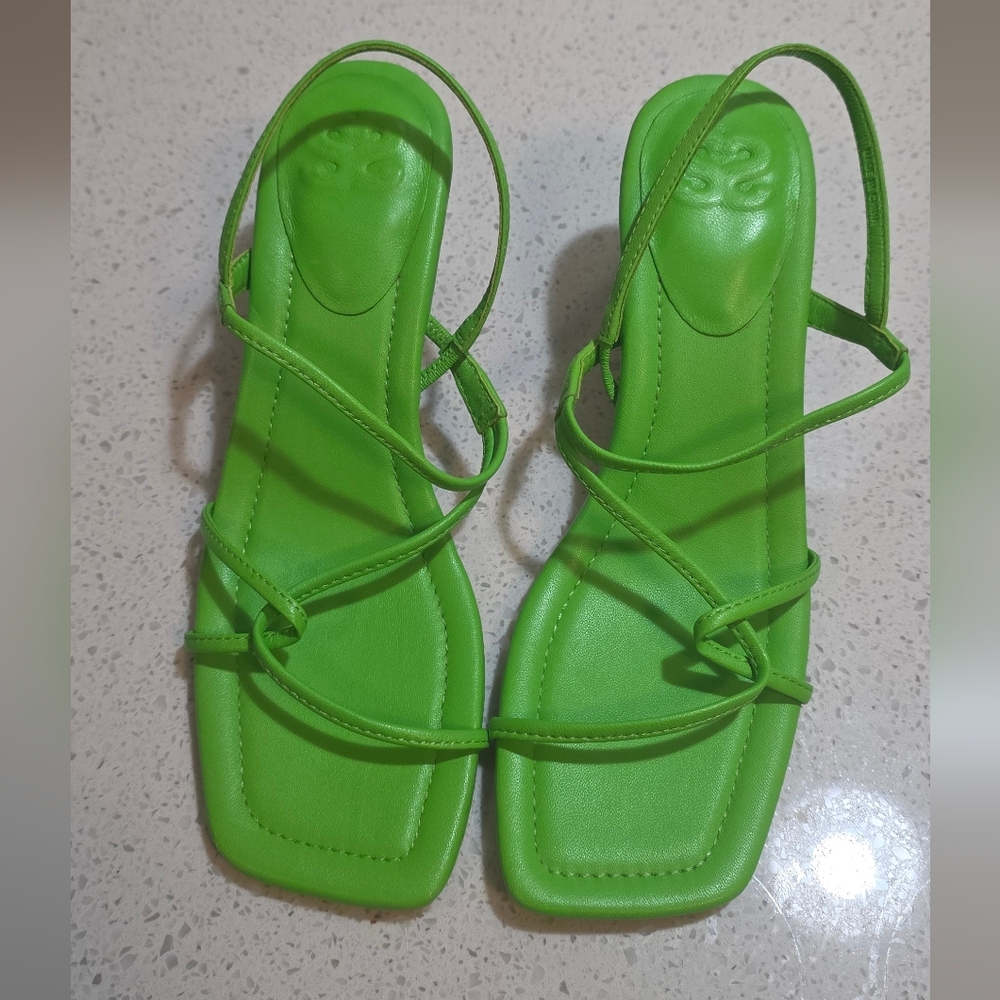 Sandro SALINA NEO 36 Sz 6us new no box Strappy